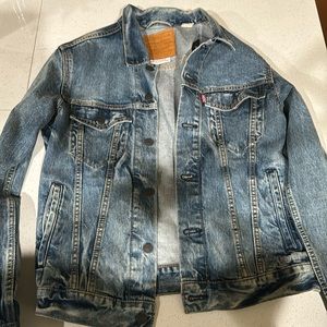 Men’s Levi’s blue Denim jacket